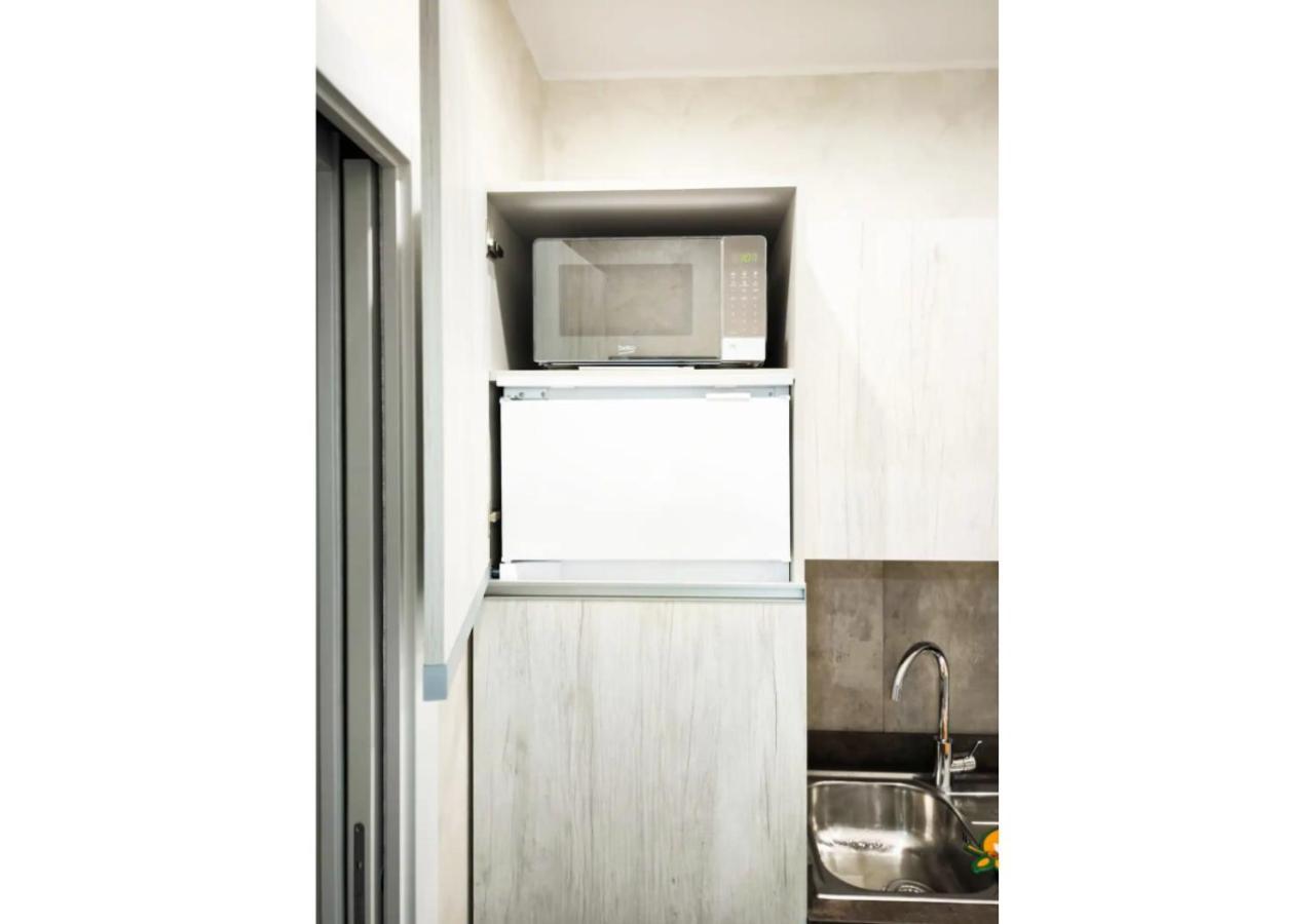 La Palmetta - Vicino Metro A Appartement Rome Buitenkant foto